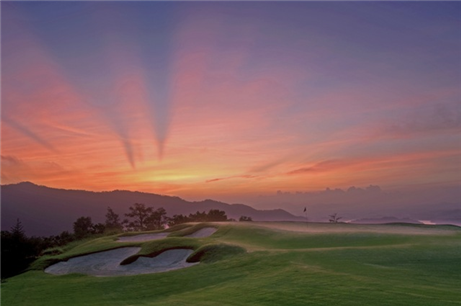 Vietnam Cambodia Golf Package 9 Days / 8 Nights 